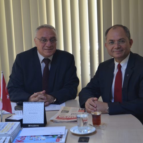Türkiye Bilişim Derneği Yönetim Kurulu Üyeleri Vakıf Yönetim Kurulu Başkanımız Nezih Kuleyin’i ziyaret ettiler.
